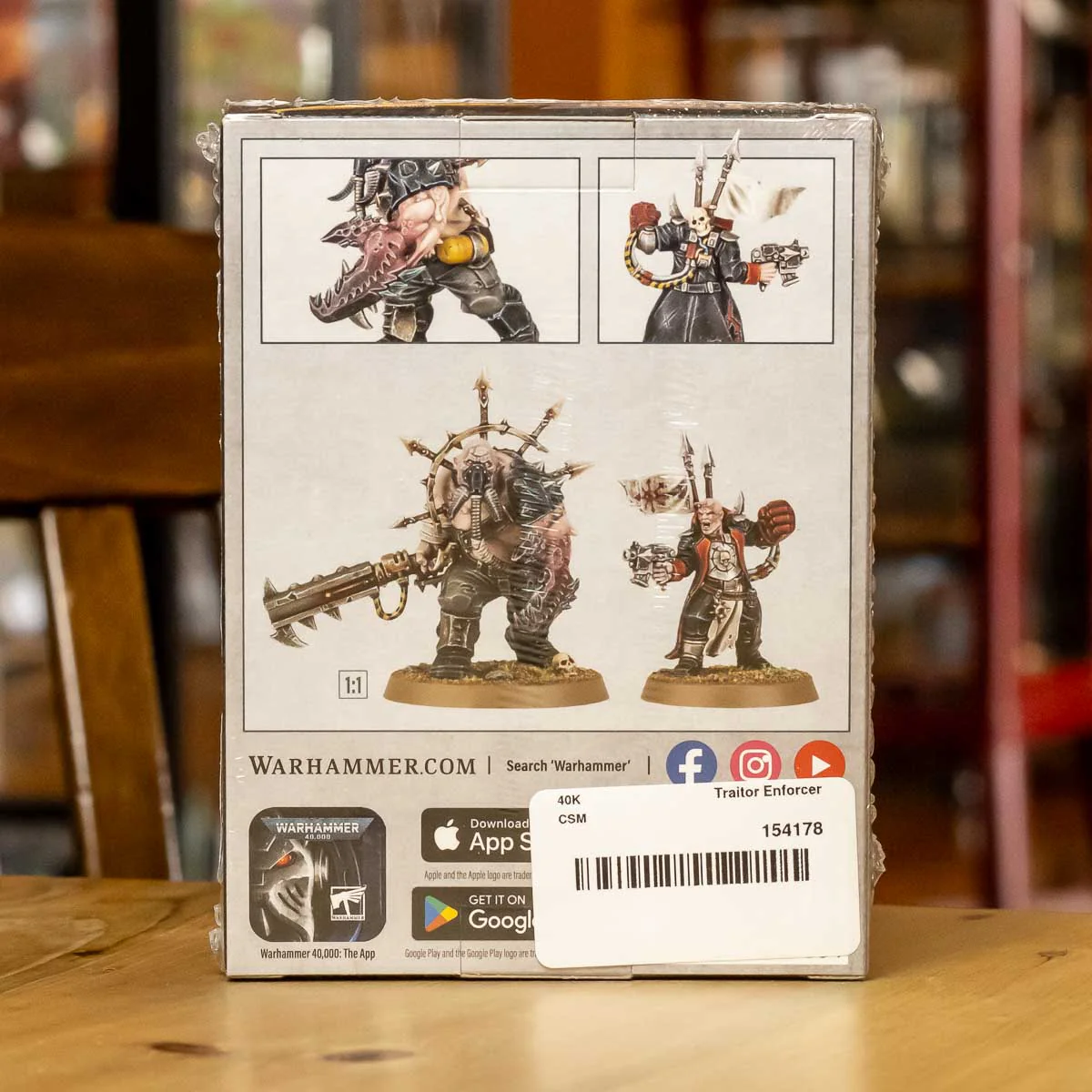Warhammer 40K - Traitor Enforcer - Image 2